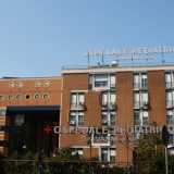 ...e l�ospedaletto Giovanni XXIII (del 1977) in via Amendola